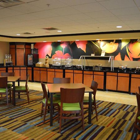Fairfield Inn & Suites Houston Ченелвью Екстер'єр фото