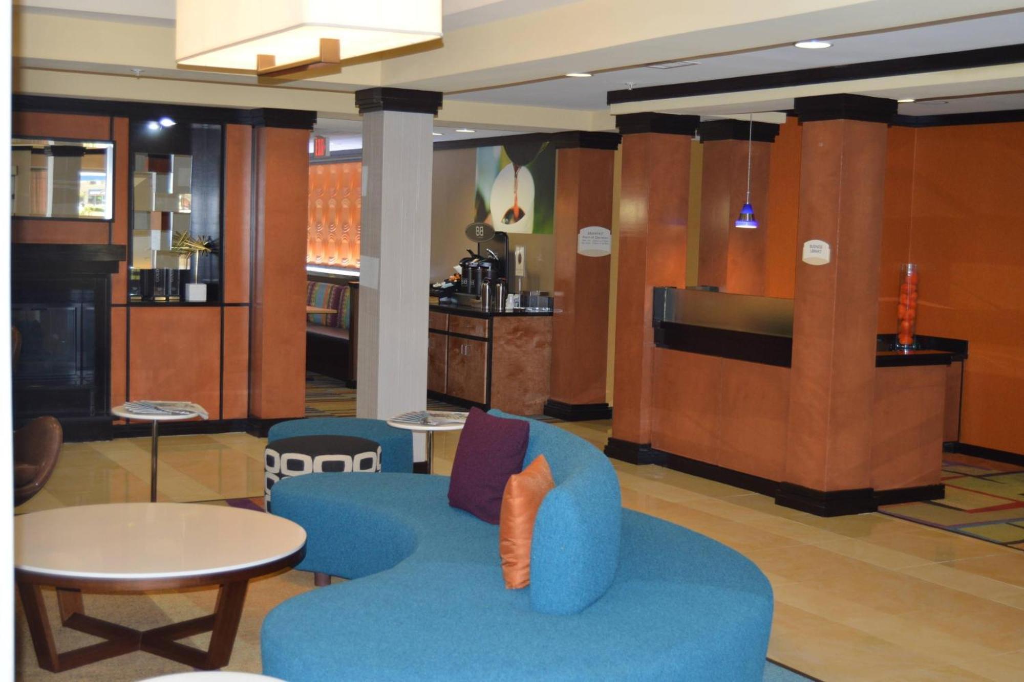 Fairfield Inn & Suites Houston Ченелвью Екстер'єр фото